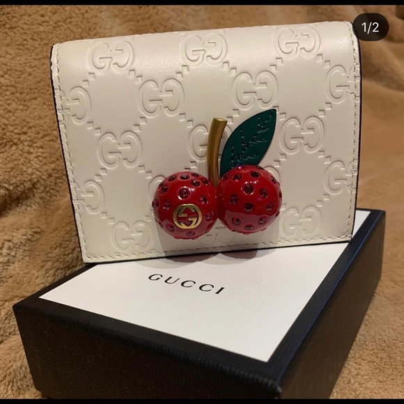 gucci cherry wallet